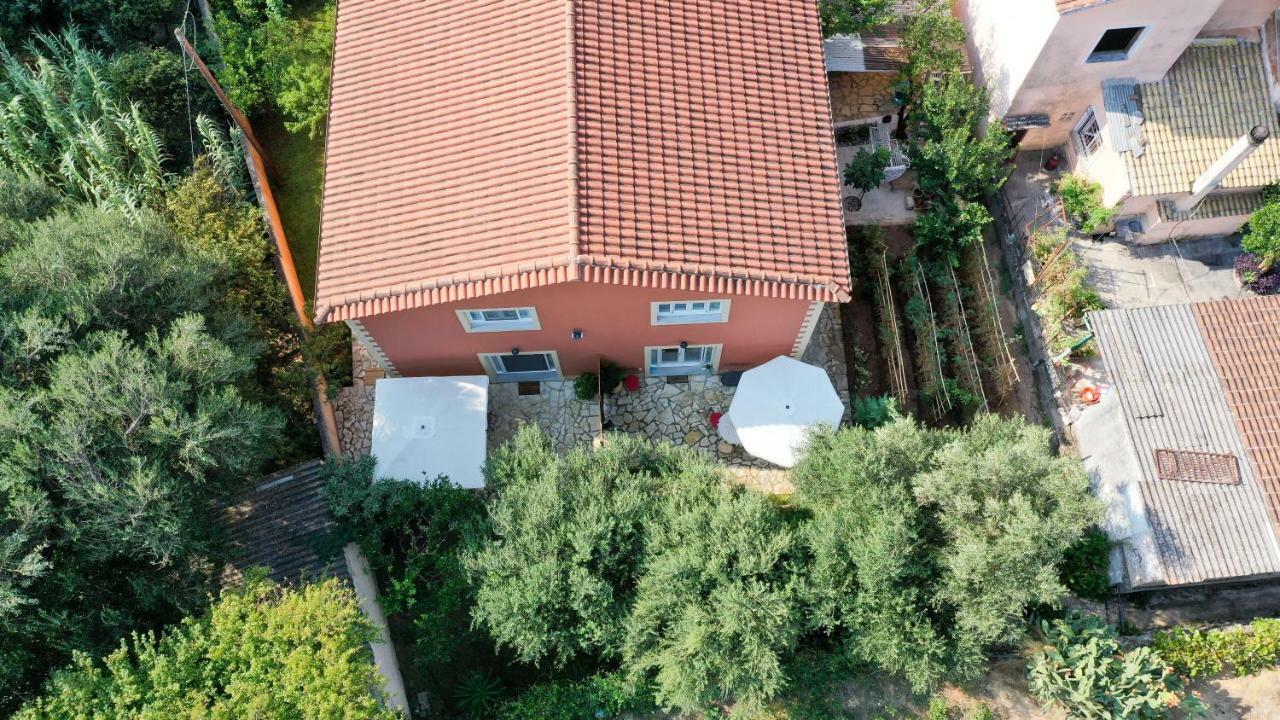 George'S Sweet N' Cozy Maisonette In Ipsos Corfu Ngoại thất bức ảnh