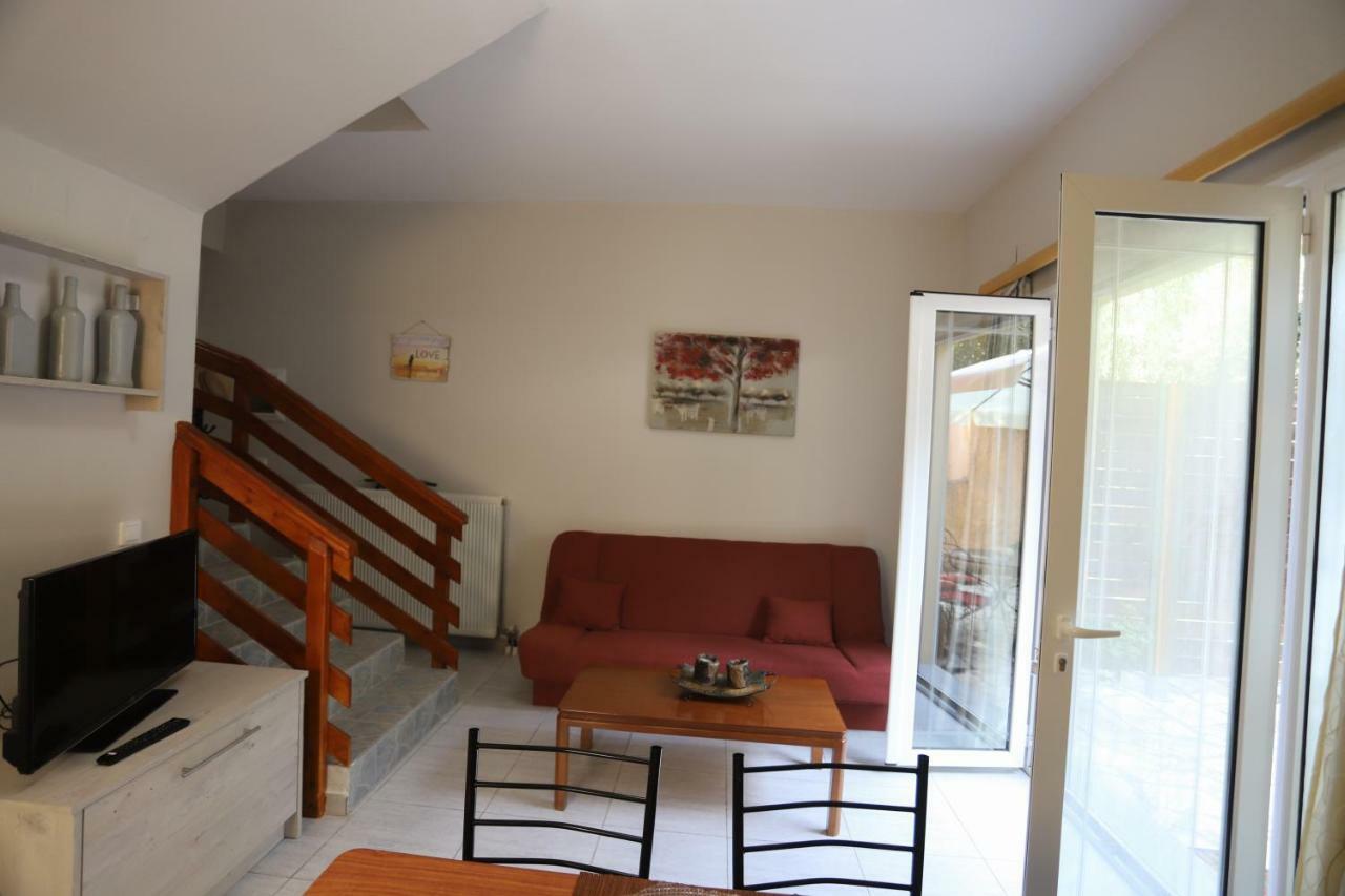 George'S Sweet N' Cozy Maisonette In Ipsos Corfu Ngoại thất bức ảnh