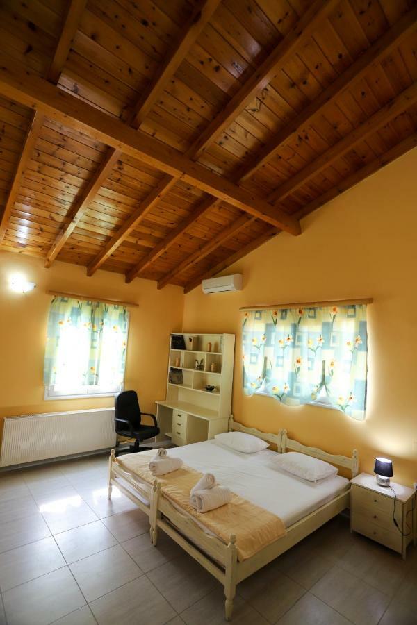 George'S Sweet N' Cozy Maisonette In Ipsos Corfu Ngoại thất bức ảnh