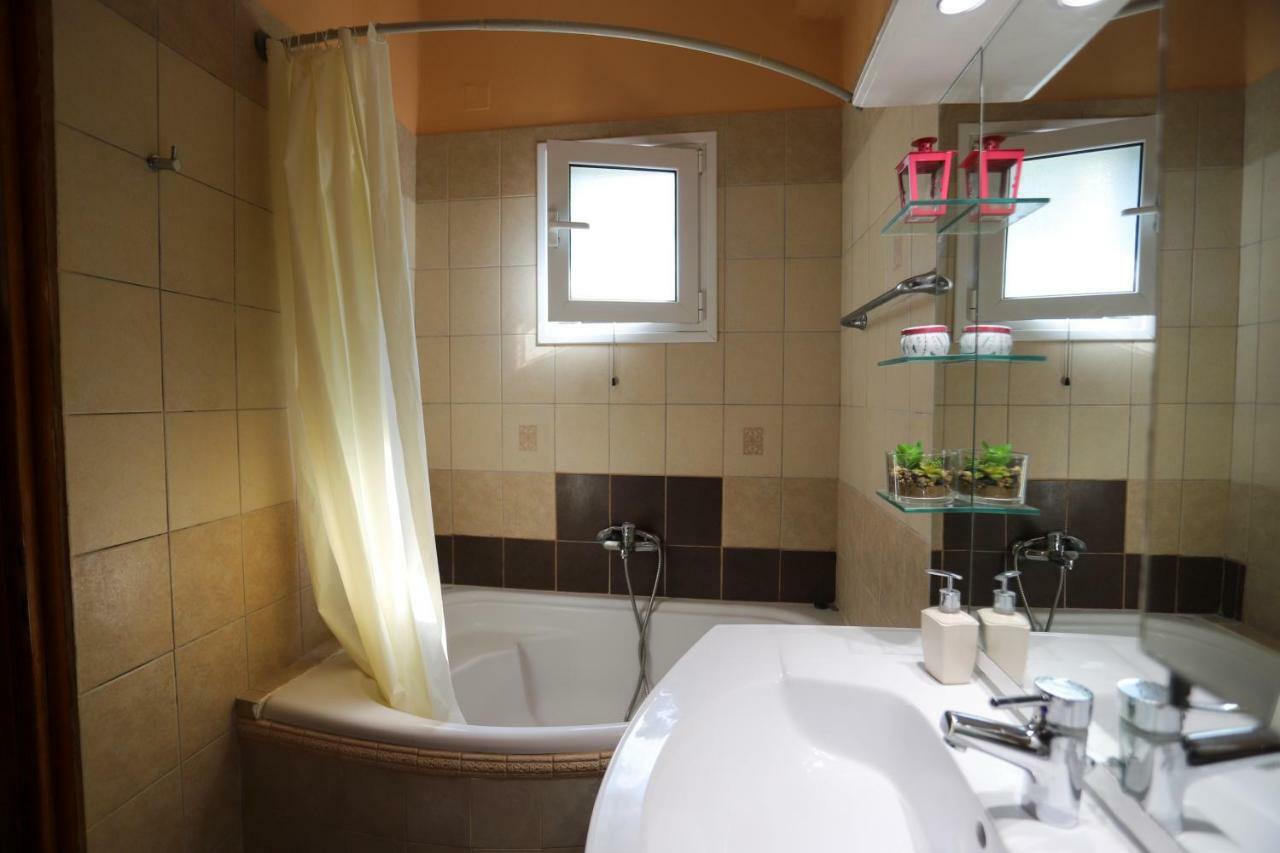 George'S Sweet N' Cozy Maisonette In Ipsos Corfu Ngoại thất bức ảnh